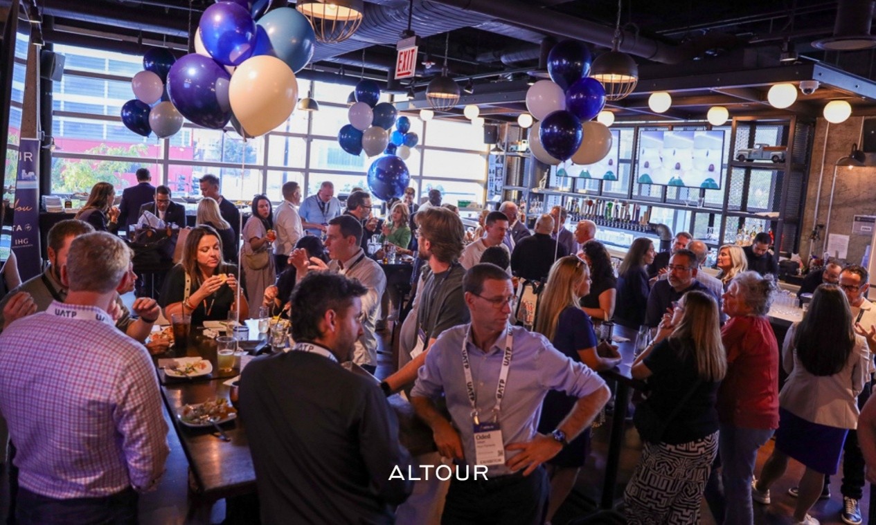 ALTOUR en la GBTA 2026: grandes ideas, vínculos sólidos y una semana inolvidable en Chicago 6 Fiesta de ALTOUR GBTA